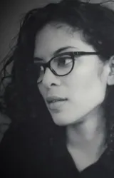 Наташа Бустос